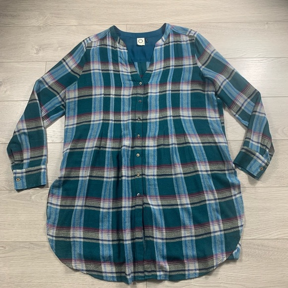 Anthropologie Akemi + Kin Lucie Plaid Tunic Button Front Top - Picture 2 of 10